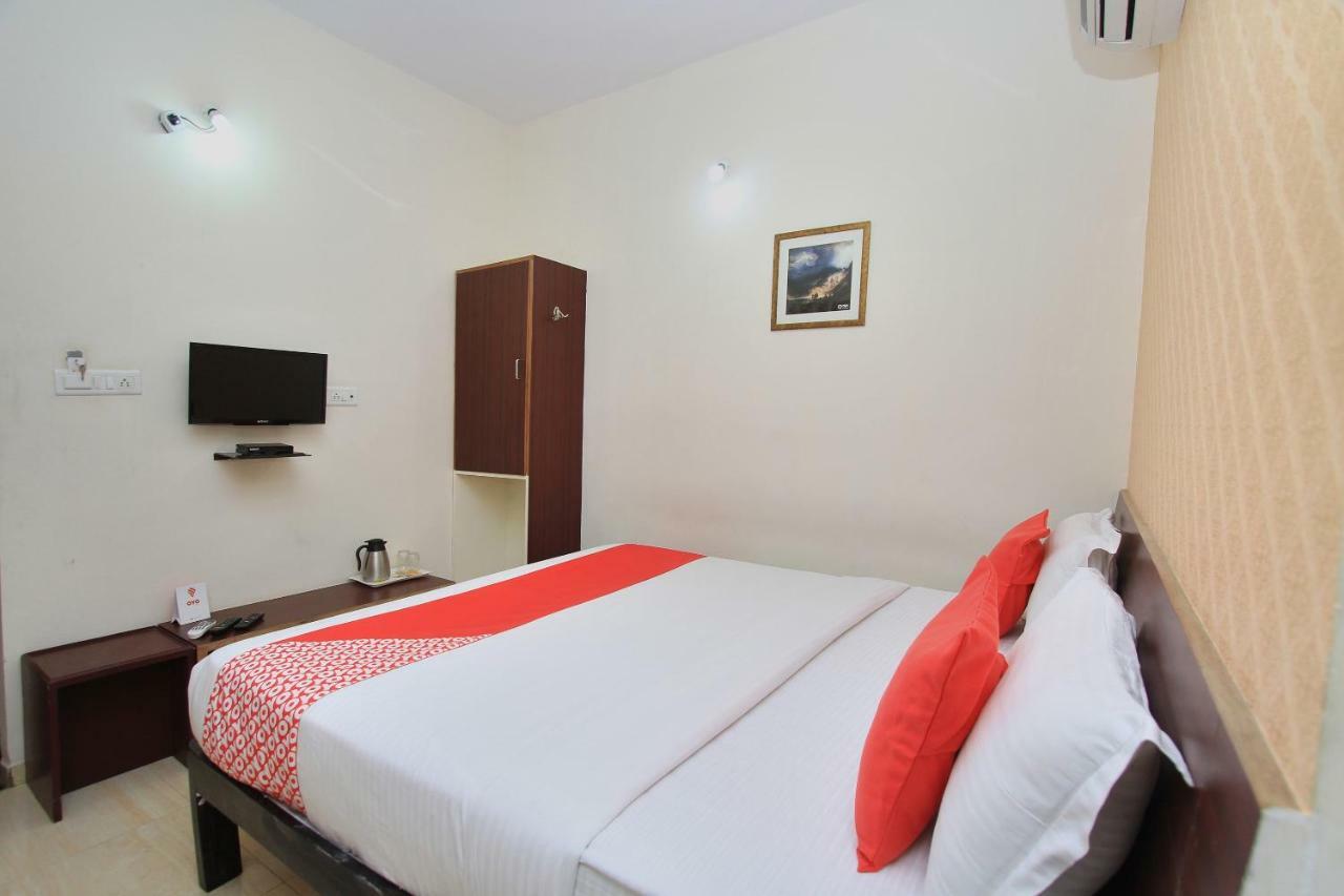 Oyo 2183 Hotel Fortune City Kammasandra Zewnętrze zdjęcie